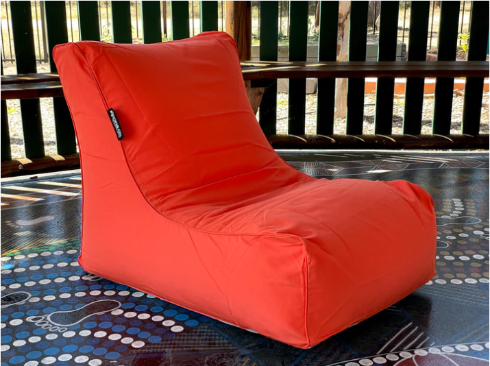 teen-sunlounger